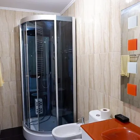 Casa Da Loja Geres 펜션